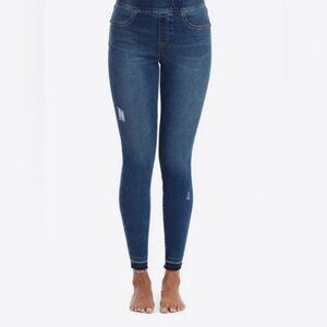 SPANX Distressed Skinny Jeans - Medium Wash Women’s Size Large New‎ With Tags